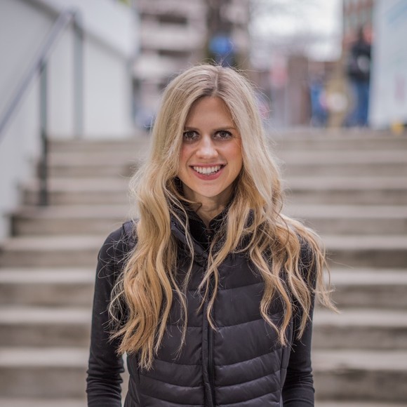 Meet your Posher, Meg - Picture 1 of 1